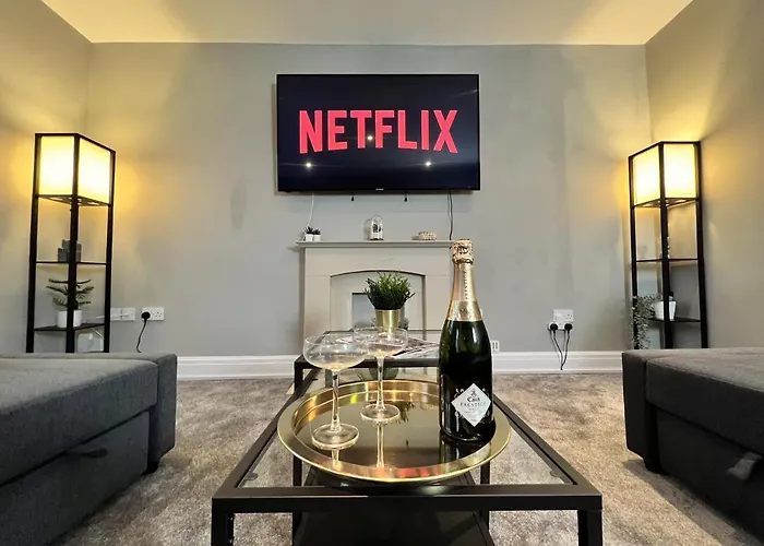 Luxurious Penthouse With Free Parking * Harrogate